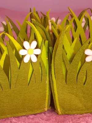 Various Easter decorations new, pack or separate
