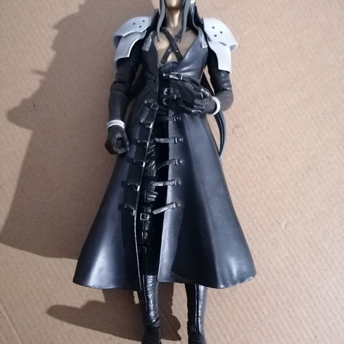 Final Fantasy 7 Sephiroth figure Play Arts used, without sword and base