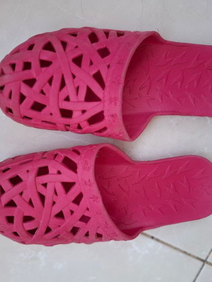 Pink summer slippers used, comfortable and lightweight size 39