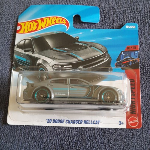Hot Wheels '20 Dodge Charger Hellcat new