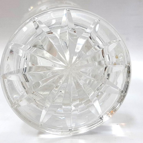 Czech Cut Crystal Vase like new, 18.5 cm, floral motifs