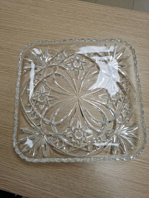 Crystal platter like new, square 25×25cm