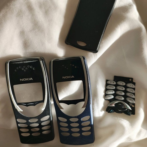 Nokia 8210 cover used