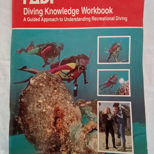 PADI Diving Knowledge Workbook 1993 used