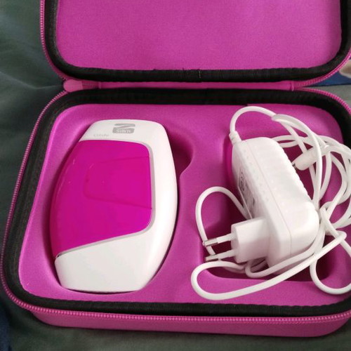 Hair removal device with Glide HPL technology 150000 pulses used, for dark skin