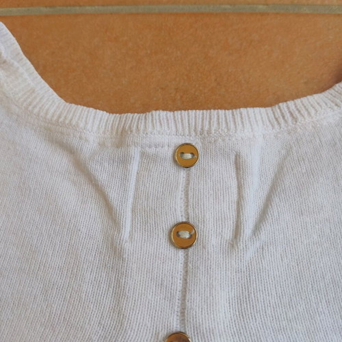 Children's knitted shirt 9-10 years white with back buttons