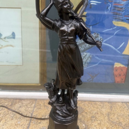 Table lamp statue like new, 57 cm, antimony