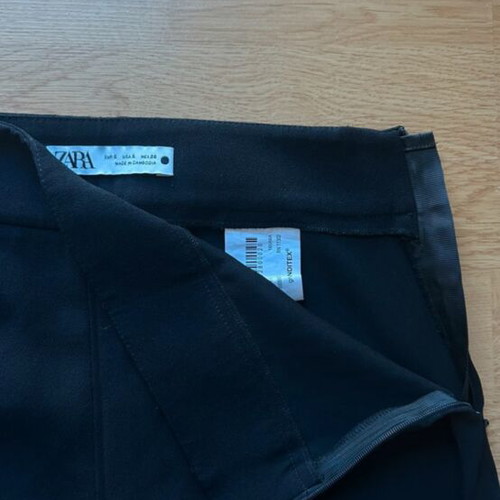 Zara fabric bell-bottom pants like new, black, size S