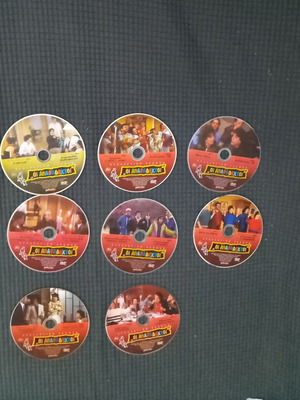 Oi Aparadektoi DVD set used, 7 episodes comedy