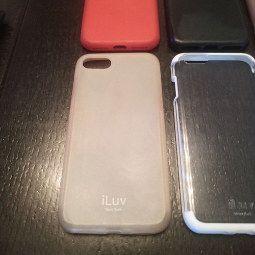 Iphone SE 2020 cases used, pack of 6 pieces