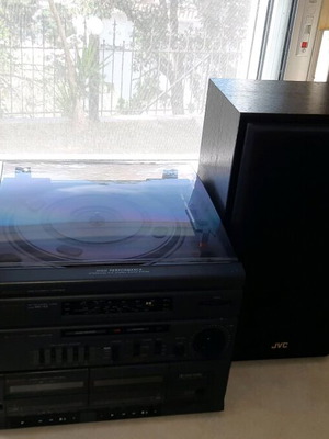 Hitachi hi-fi грамофон касетни говорители JVC комплект