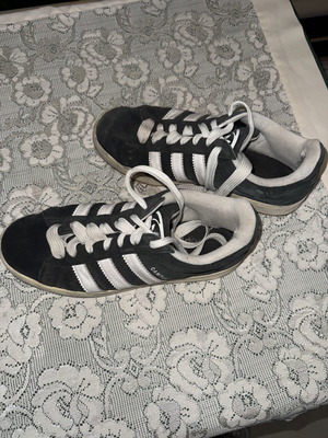 Adidas Campus 00s black shoes