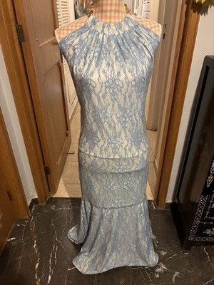 Evening mermaid dress with blue lace and open back, used, size 46 Charly