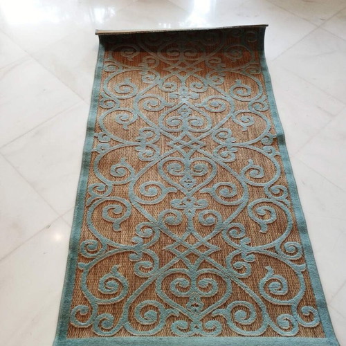 Carpet used 150 x 80 cm