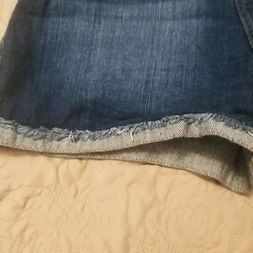 Shorts new, size Small, dark blue with frayed hem