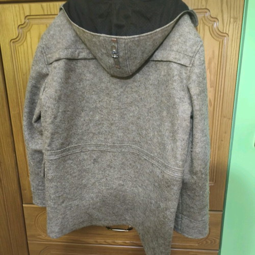 Jeremy Boy jacket like new, size XXL, beige
