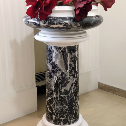 Porcelain plant stand set of 2 pieces like new, Nero Portoro finish