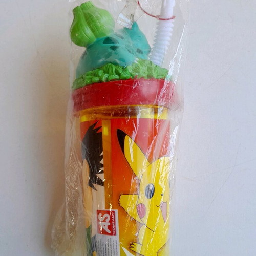 Pokemon glass with Bulbasaur figure season 1 1999 Nintendo new