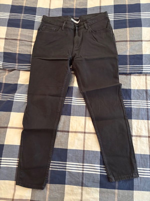 Zara pants no 31 grey elastic velvet fabric new