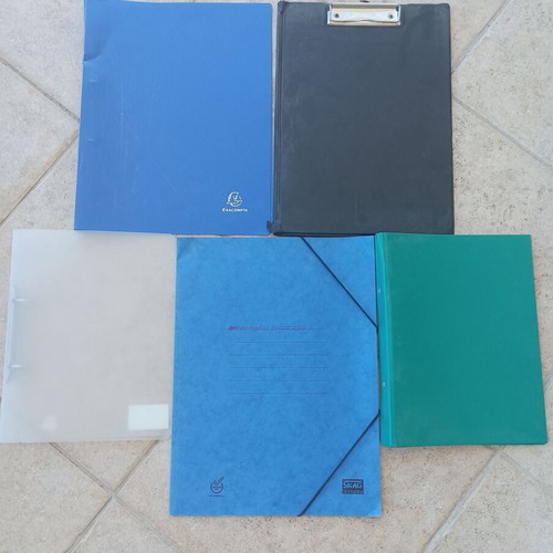 Folders and binders used, pack of 5 pieces