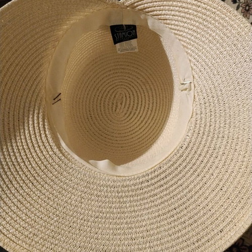 Set of 2 Stamion women's summer hats used