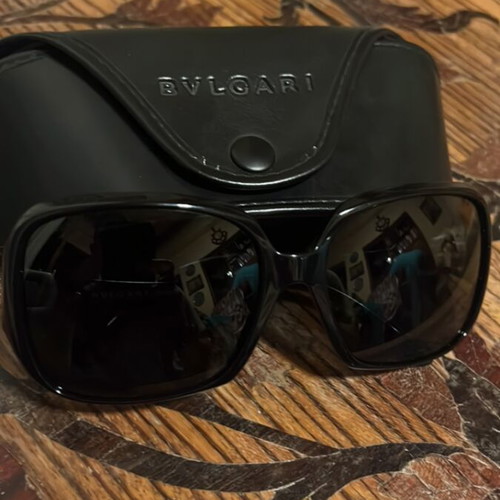 Bvlgari BV 8020B women's sunglasses used, black