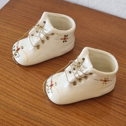 Porcelain Doll Shoes in excellent condition