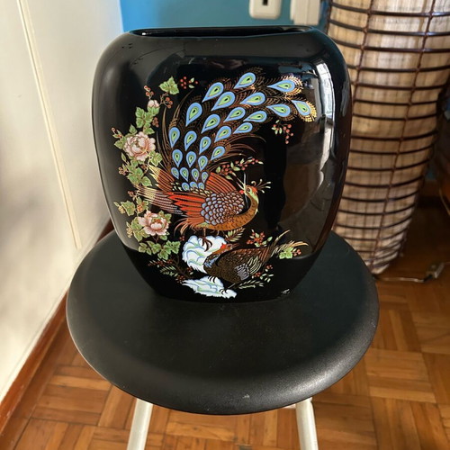 Decorative vase like new