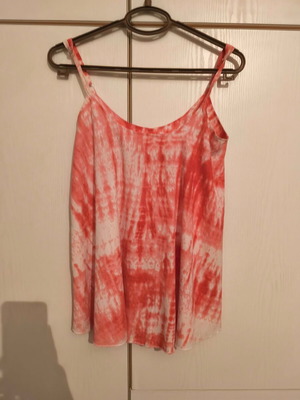Simple loose top like new, adjustable straps, pink and white, size M-L
