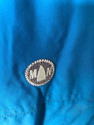 Branded men's jacket like new, size medium