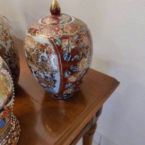 Satsuma Handmade Vase like new