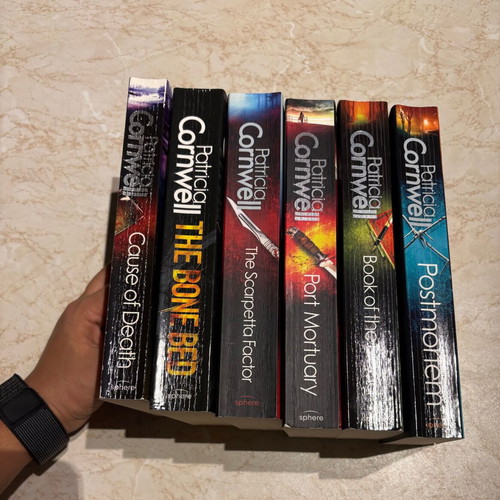 Patricia Cornwell Scarpetta Series books like new, English