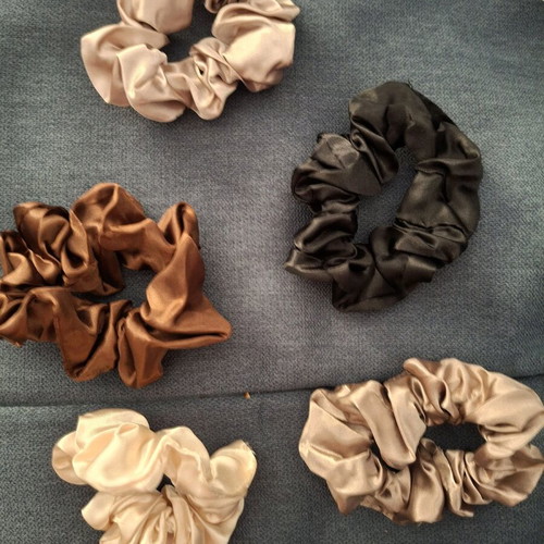 Scrunchies new, pack of 5 pieces
