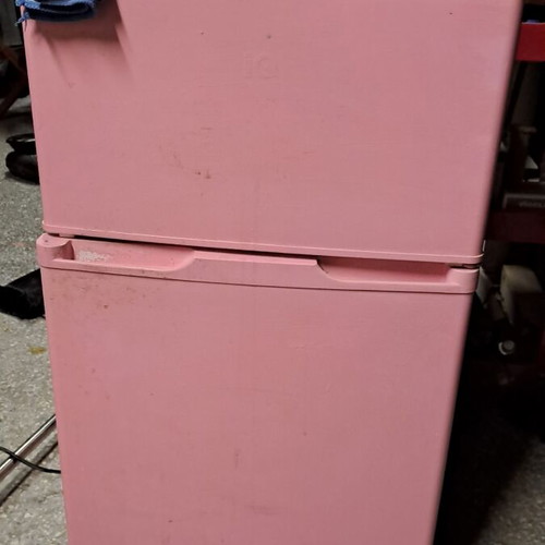 IQ Refrigerator double door pink like new 71lt