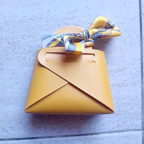 Gift packaging bag made of faux leather with scarf and ribbon new