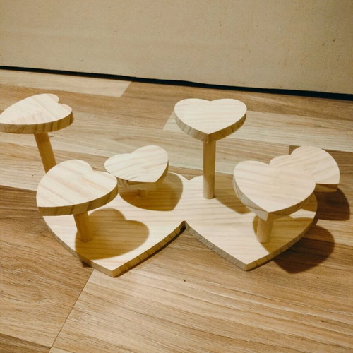 Wooden succulent stand new, for 6 pieces