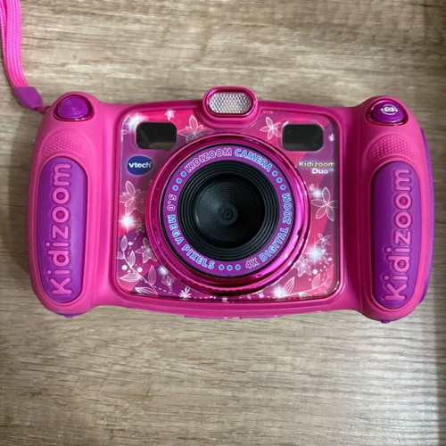 Vtech Kidizoom Duo DX Compact camera like new, 5MP, 2.4" screen