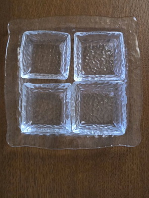 Glass serving platter for nuts like new 23×23 with 4 small dishes