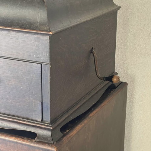 Master’s Voice Gramophone with Cabinet, 30 Records and 2 Needle Boxes used