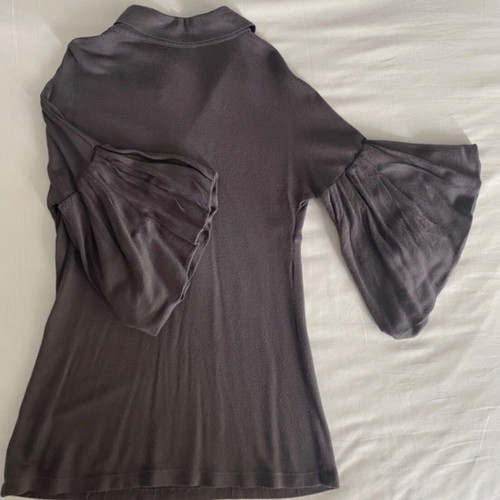 Twisted Classics blouse romantic used, gray, size Medium