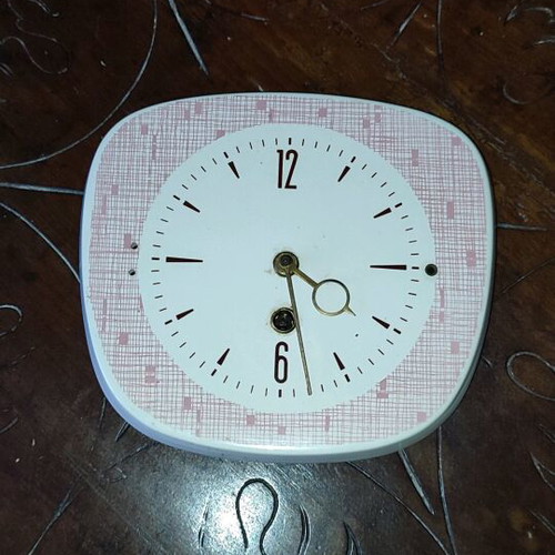 Old wall clocks used, need repair