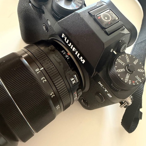 Fujifilm X-T2 camera with XF 18-55mm and 55-200mm lenses like new