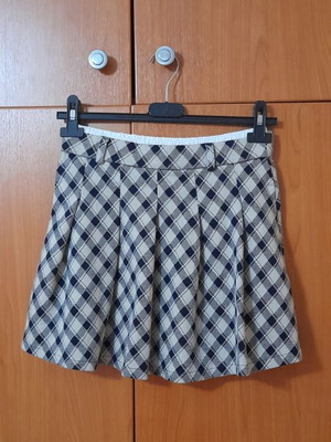 Zara Kids πλισέ φούστα μπεζ-μαύρο καρό, 10 ετών