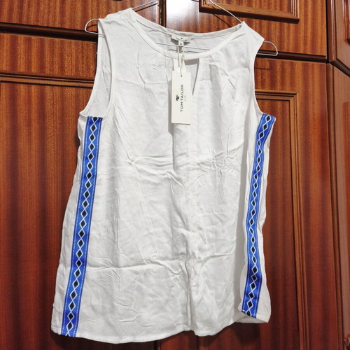 Tom Tailor sleeveless top new, size M, white with embroidered details