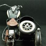 Διακοσμητική vintage μηχανή τύπου "Harley Davidson" με καλάθι μηχανής.
