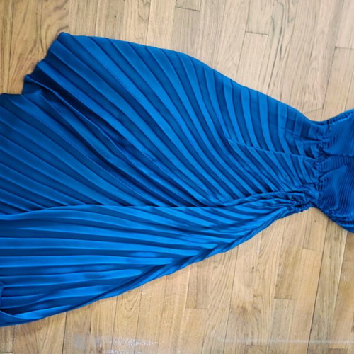BS Boutique satin-look pleated dress, petrol, asymmetric hem, XS