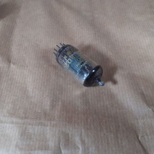 Ultron PCF 802 9JW8 Vacuum Tube new, original box