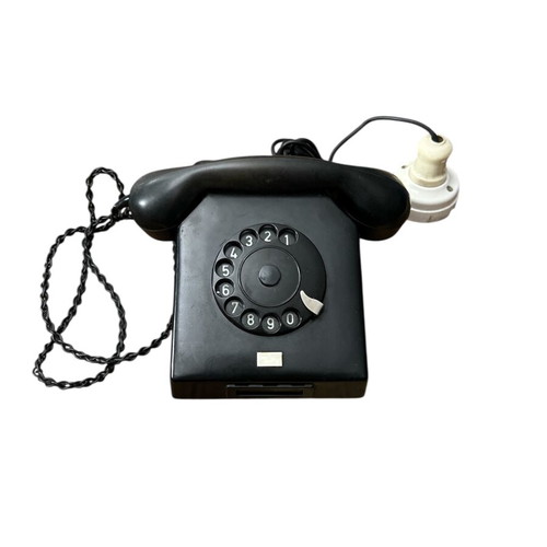 Bakelite telephone VEB used with plug and vintage socket