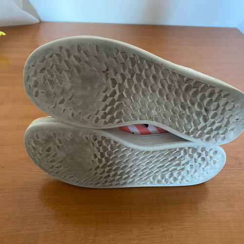 Adidas girls' athletic shoes used, size 35, white