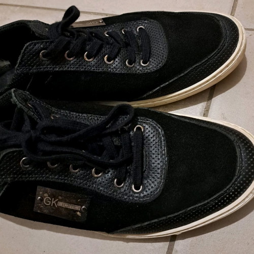 Men's GK Uomo sneakers used, size 45, black